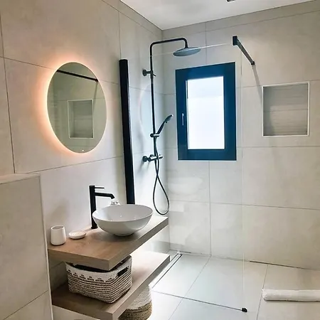 Villa Juca, 10 Pers, Piscine Chauffee, 10 Minutes